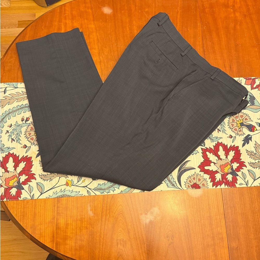 Michael Kors Men’s Navy Blue Dress Pants: 40x30